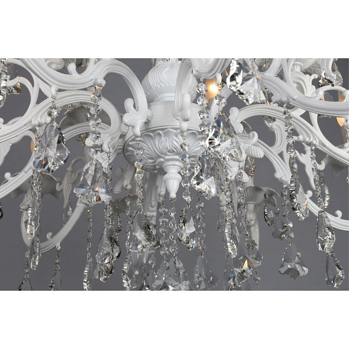 Люстра Omnilux OML-30807-15